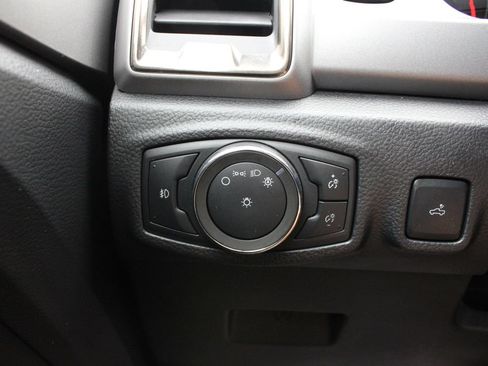 Used 2021 Ford Ranger XLT w/ Equipment Group 301A Mid AWD/4WD image 9