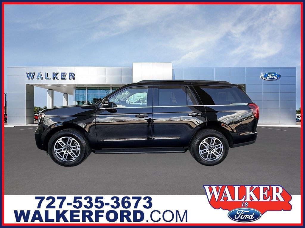 Certified 2025 Ford Expedition Active RWD image 1