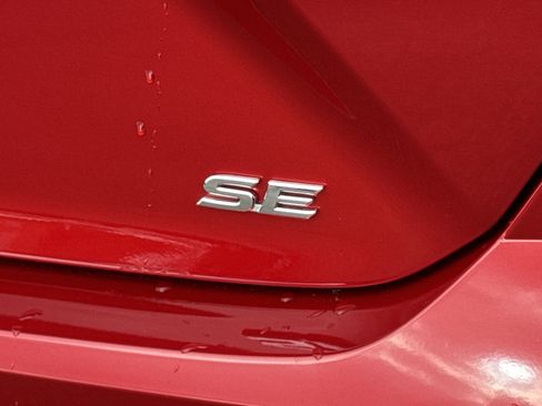 Used 2025 Toyota Camry SE w/ Multimedia Upgrade Package image 42