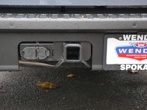 New 2025 Ford Maverick Lariat w/ Black Appearance Package image 22