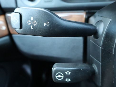 Used 2002 BMW 540i 540i image 32