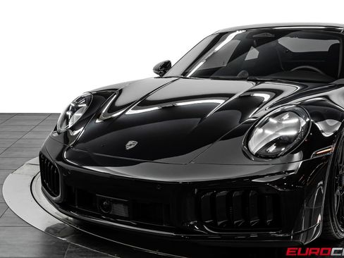 Used 2026 Porsche 911 Turbo S AWD/4WD image 13