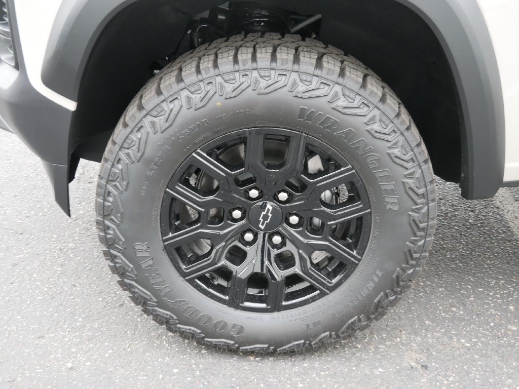 New 2026 Chevrolet Colorado Trail Boss AWD/4WD image 13