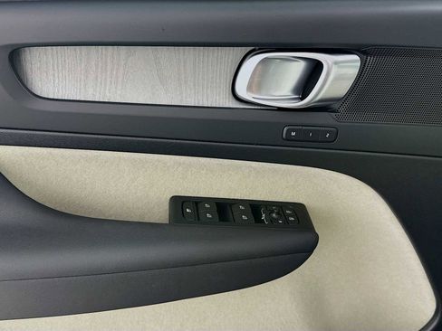 New 2026 Volvo XC40 B5 Plus w/ Protection Package Premier image 16