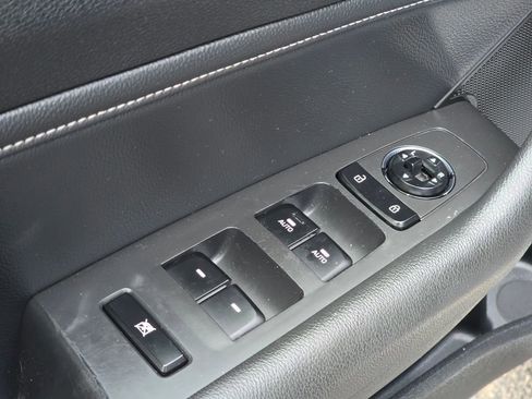 Used 2015 Hyundai Sonata Limited 2.0T image 28