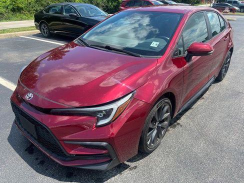 Certified 2023 Toyota Corolla SE FWD image 1