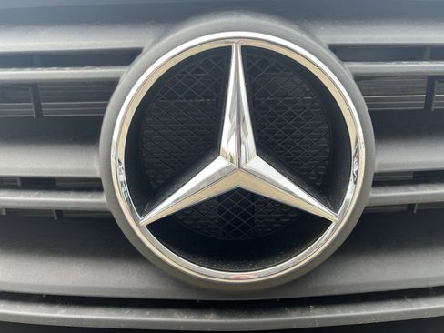 Used 2024 Mercedes-Benz Sprinter 2500 image 5