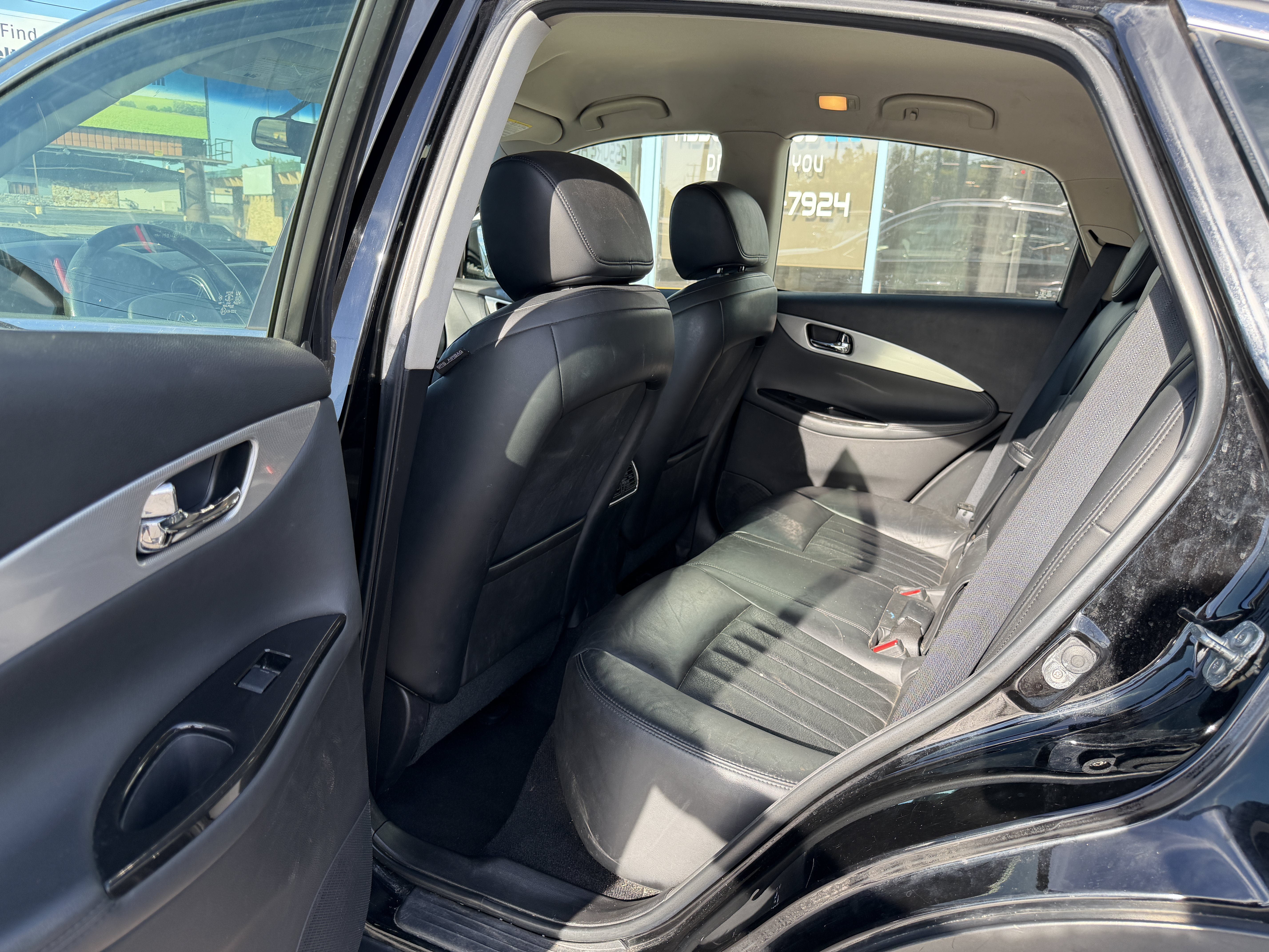 Used 2015 INFINITI QX50 AWD image 15