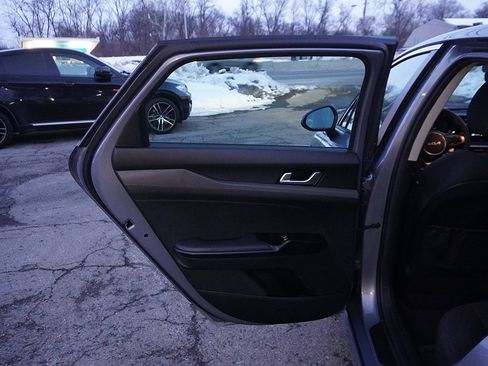 Used 2022 Kia K5 LXS image 22
