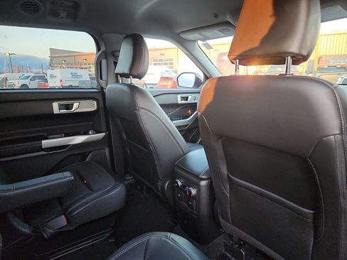 Used 2023 Ford Explorer XLT w/ Equipment Group 202A image 29