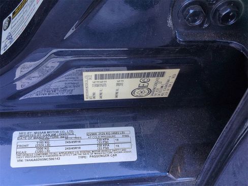 Used 2022 Nissan Maxima SL image 25