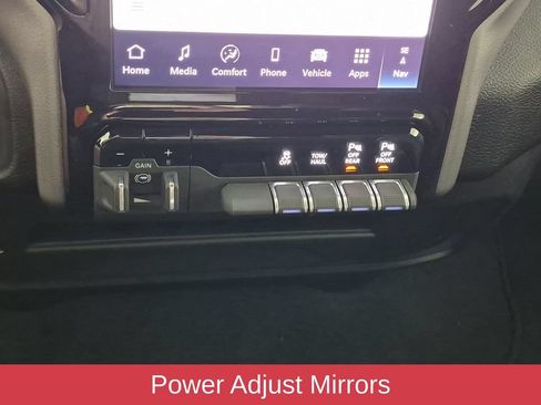 Used 2026 RAM 2500 Big Horn AWD/4WD image 28