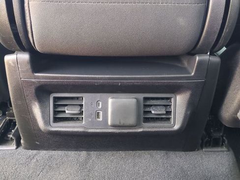 Used 2025 Chevrolet Silverado 2500 LT w/ Convenience Package AWD/4WD image 30
