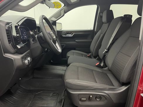Used 2023 GMC Sierra 1500 Elevation w/ LPO, Elevation Black Package AWD/4WD image 18
