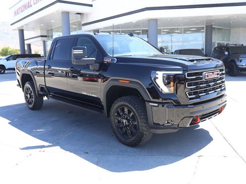 New 2026 GMC Sierra 3500 AT4 w/ AT4 Premium Plus Package AWD/4WD image 8