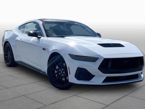 Certified 2024 Ford Mustang GT Premium RWD image 3