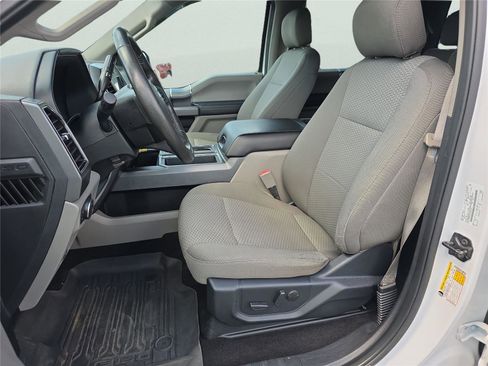 Used 2020 Ford F150 XLT w/ Equipment Group 302A Luxury image 11