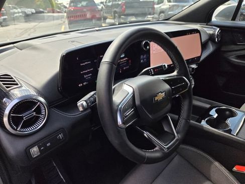 Used 2024 Chevrolet Blazer EV LT AWD/4WD image 22