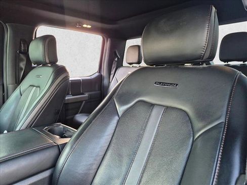 Used 2019 Ford F150 Platinum w/ Equipment Group 701A Luxury AWD/4WD image 10
