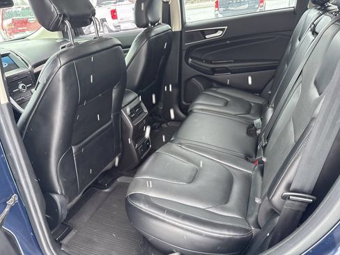 Used 2017 Ford Edge Titanium w/ Equipment Group 301A image 7