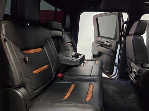 Used 2024 GMC Sierra 2500 AT4 w/ AT4 Premium Plus Package AWD/4WD image 75