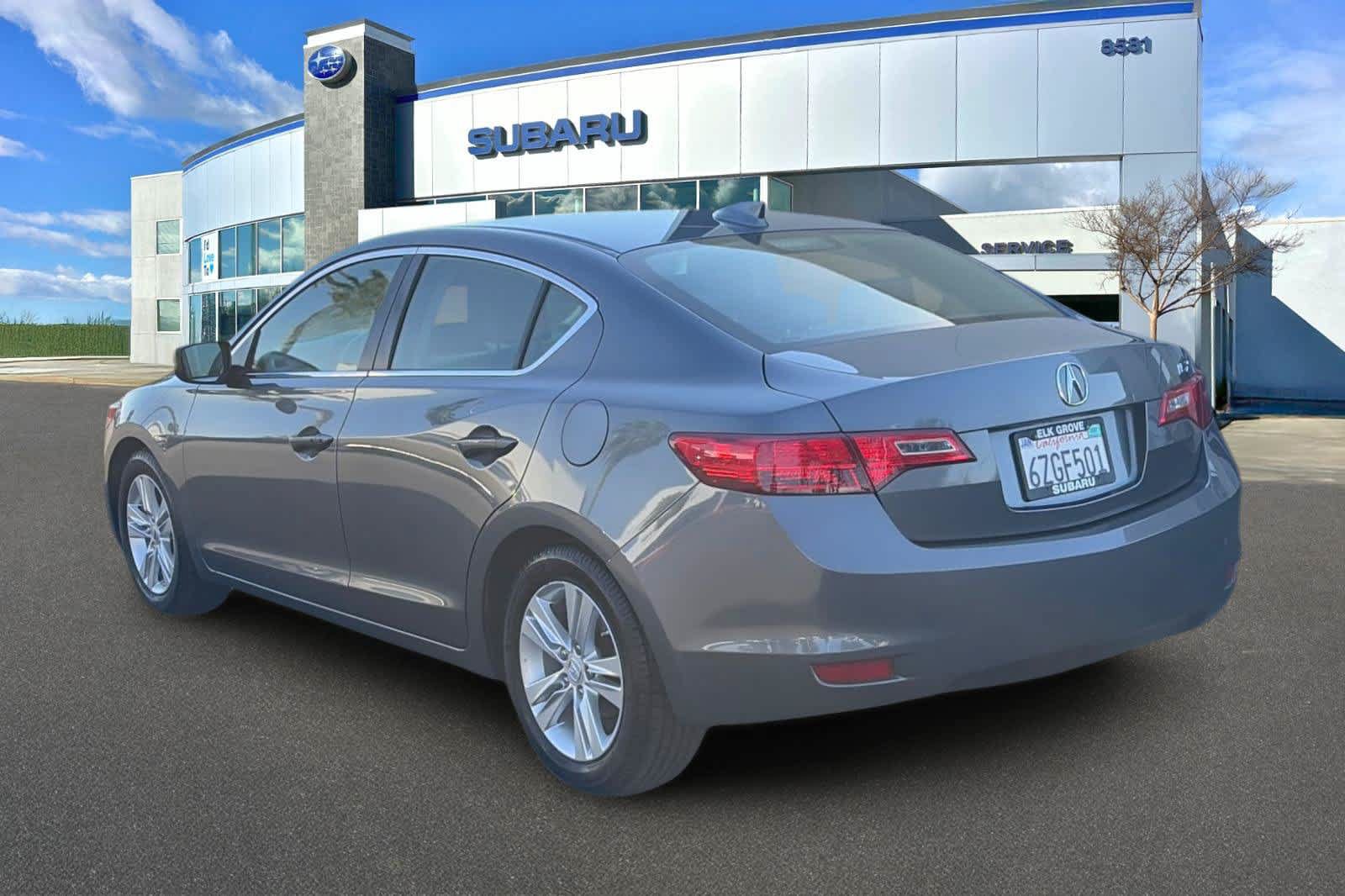 Used 2013 Acura ILX FWD image 8