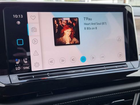 Certified 2025 Volkswagen Atlas SE AWD/4WD image 13