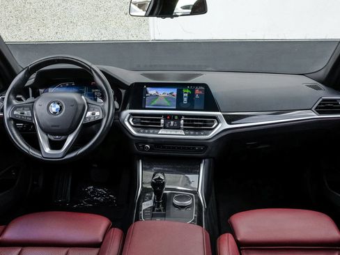 Used 2022 BMW 330i xDrive Sedan w/ Driving Assistance Package AWD/4WD image 19