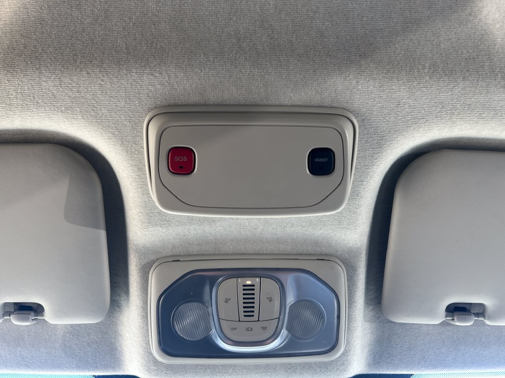 Used 2025 RAM ProMaster 2500 w/ Convenience Group FWD image 20