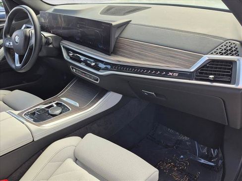 Certified 2024 BMW X5 sDrive40i RWD image 23
