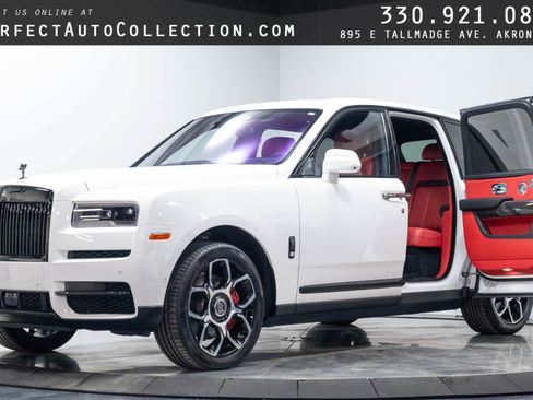 Used 2021 Rolls-Royce Cullinan Black Badge AWD/4WD image 1