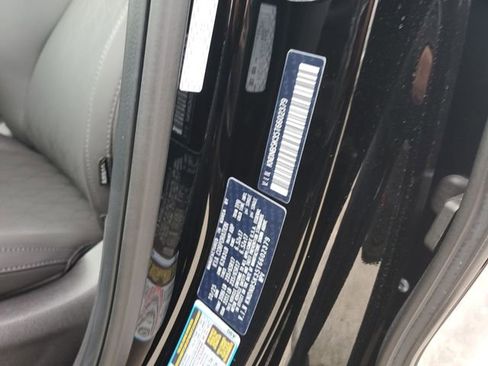 New 2026 Kia Carnival FWD image 36