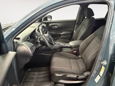 Used 2025 Honda HR-V Sport image 22