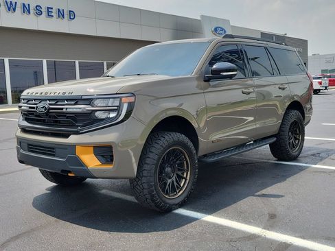 New 2026 Ford Expedition Tremor AWD/4WD image 8