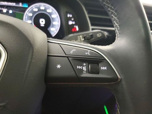 Used 2021 Audi Q8 Premium Plus w/ Premium Plus Package AWD/4WD image 26