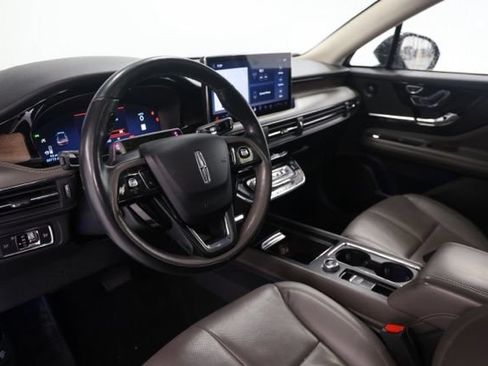Used 2023 Lincoln Corsair Reserve w/ Equipment Group 202A AWD/4WD image 19