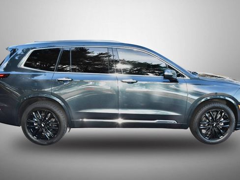 Used 2022 Cadillac XT6 Luxury AWD/4WD image 8