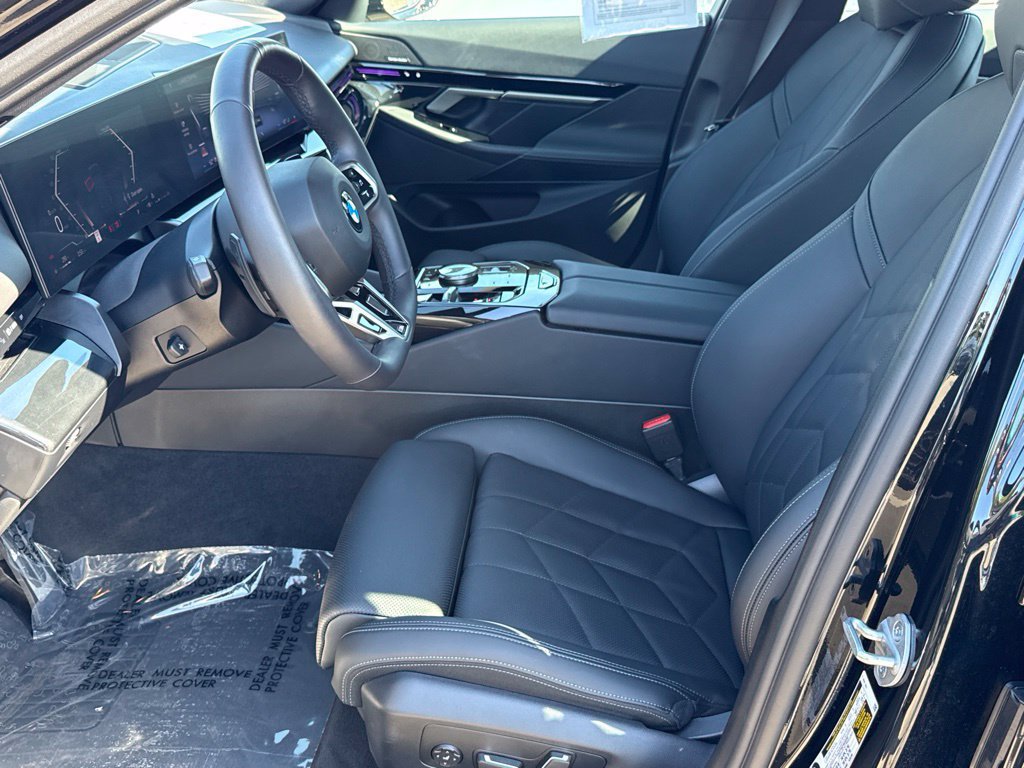 Used 2026 BMW 530i w/ M Sport Package RWD image 18