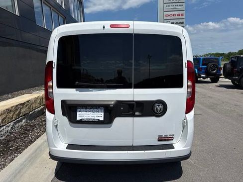Used 2022 RAM ProMaster City Tradesman w/ Window Group 05 FWD image 4