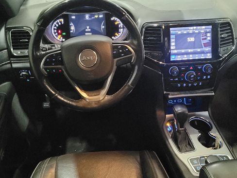 Used 2020 Jeep Grand Cherokee Overland image 22