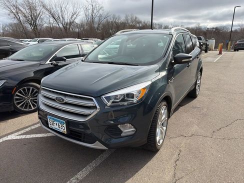 Used 2019 Ford Escape Titanium image 7