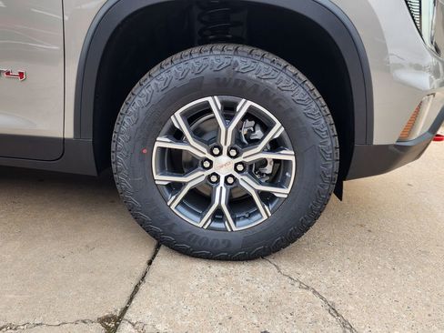 New 2026 GMC Acadia AT4 w/ Luxury Package AWD/4WD image 56