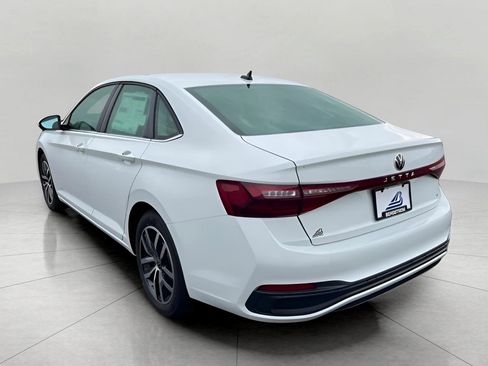 New 2026 Volkswagen Jetta SE image 5