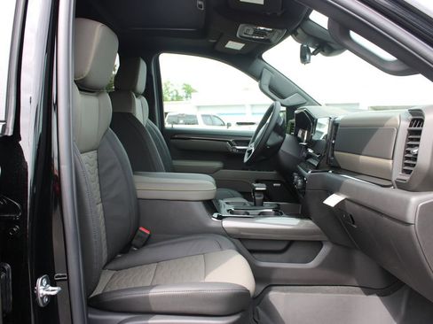 New 2026 Chevrolet Silverado 1500 ZR2 AWD/4WD image 30