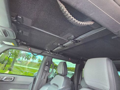 Used 2024 Ford Bronco Everglades AWD/4WD image 29