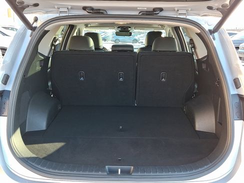 Certified 2023 Hyundai Santa Fe Limited image 28
