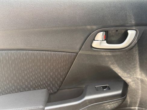 Used 2015 Honda Civic EX image 29