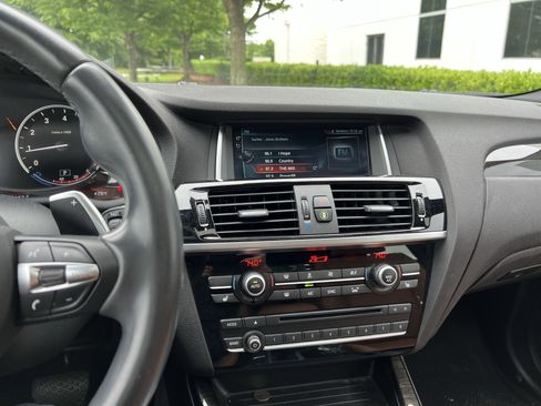 Used 2018 BMW X4 xDrive28i AWD/4WD image 18