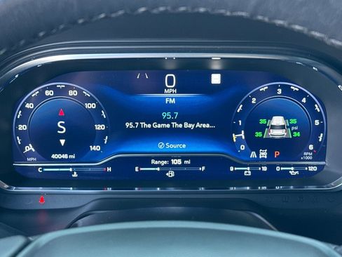 Used 2022 Chevrolet Tahoe LT w/ Luxury Package image 37