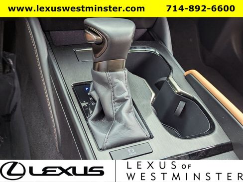 Certified 2025 Lexus ES 350 image 21